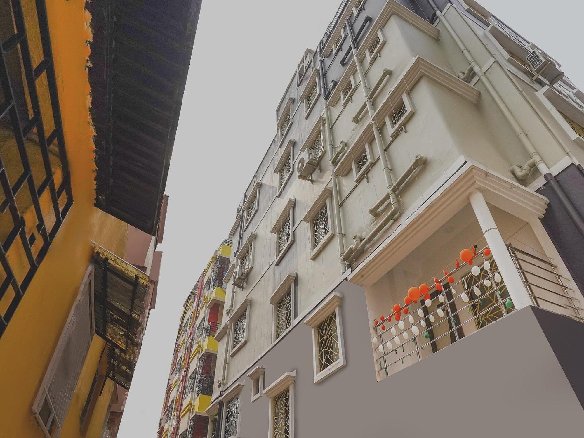 SPOT ON 27697 Trisha Guest House Dum Dum Exterior foto